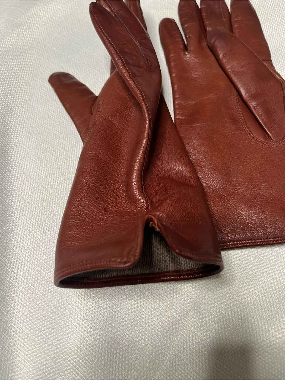 Coach driving gloves